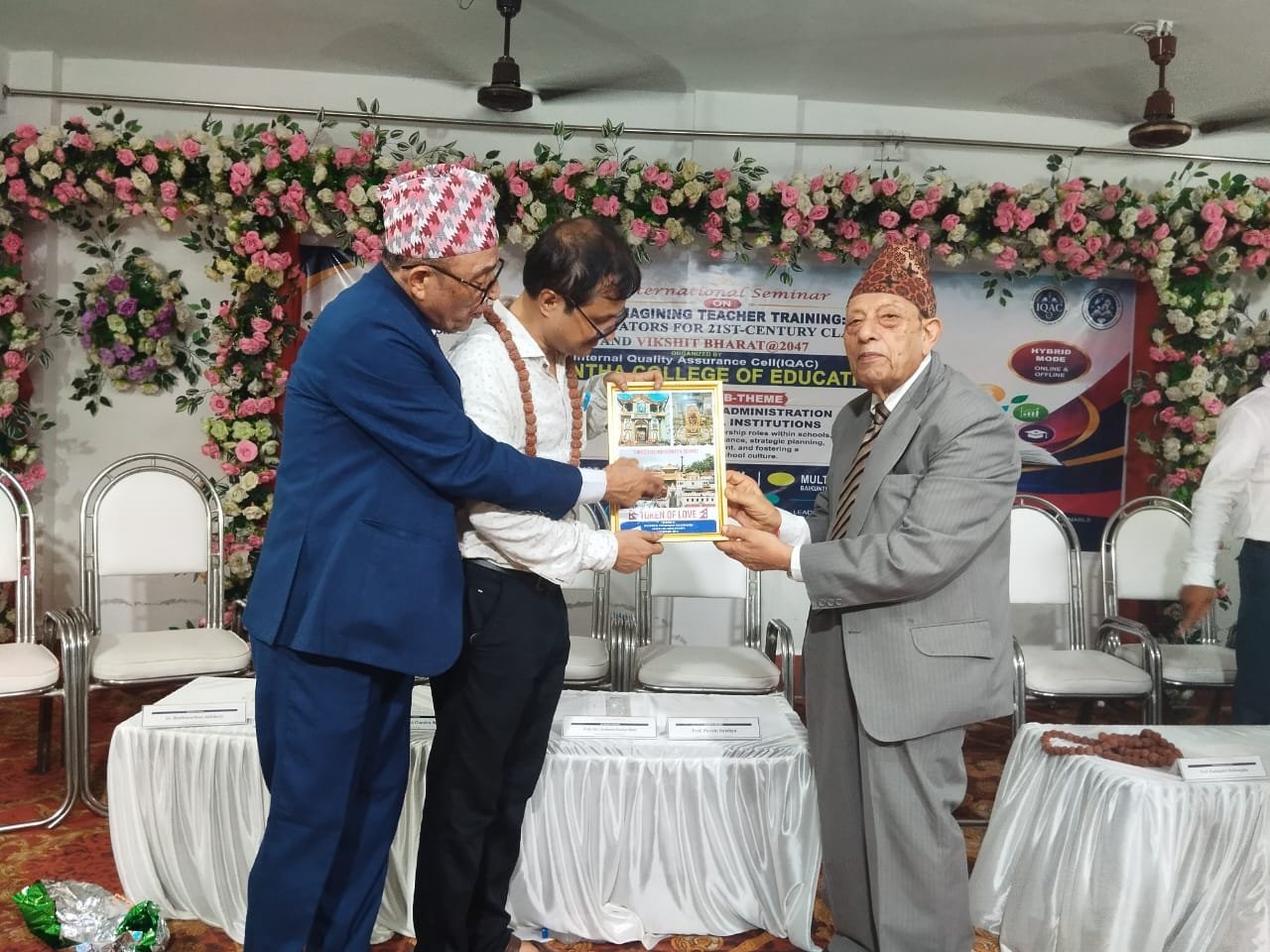 Topic Engine handover to dignitary